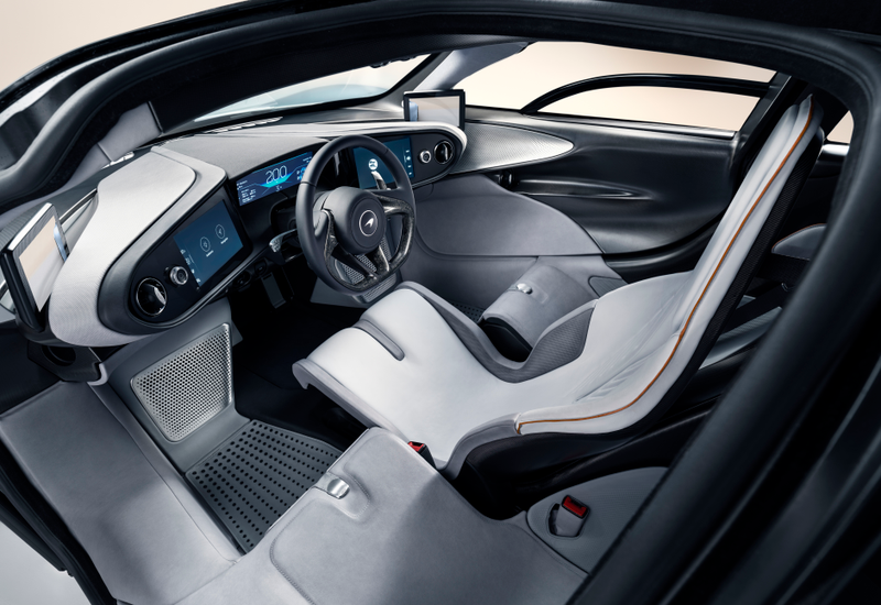 Illustration for article titled The 2019 McLaren Speedtail Has Flexible Carbon Fiber That Bends and It Goes 250 MPH